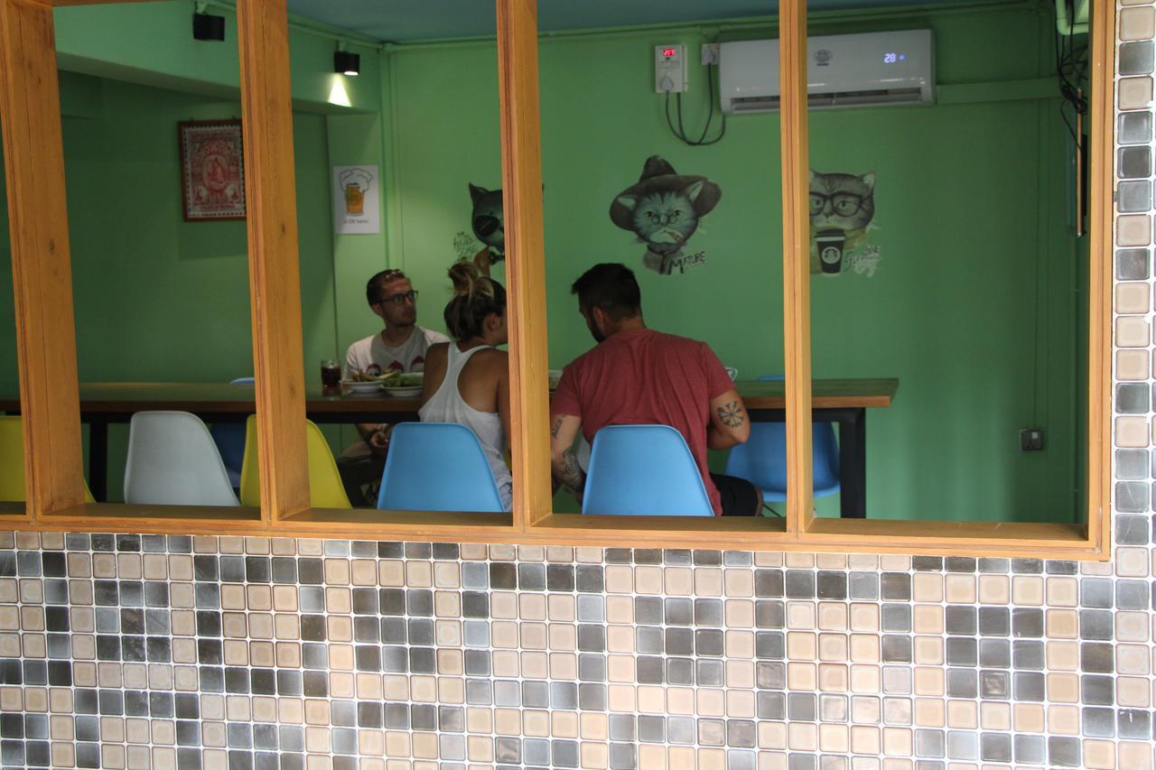 מנדלאי Kaung Hostel מראה חיצוני תמונה
