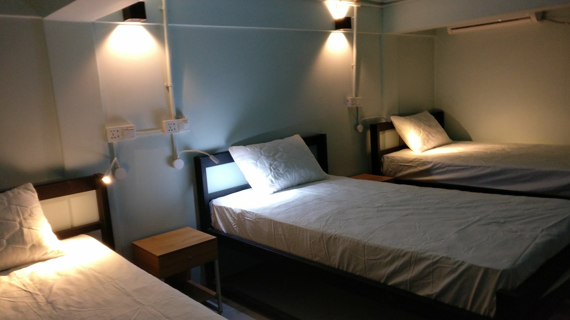 מנדלאי Kaung Hostel מראה חיצוני תמונה